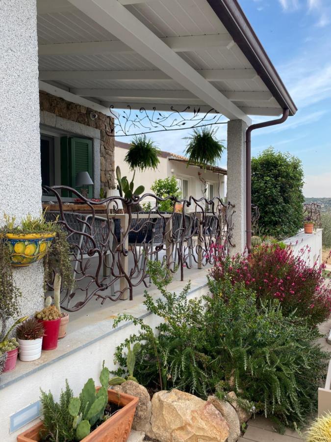 Sweet Cugnana Bed and Breakfast Exteriör bild